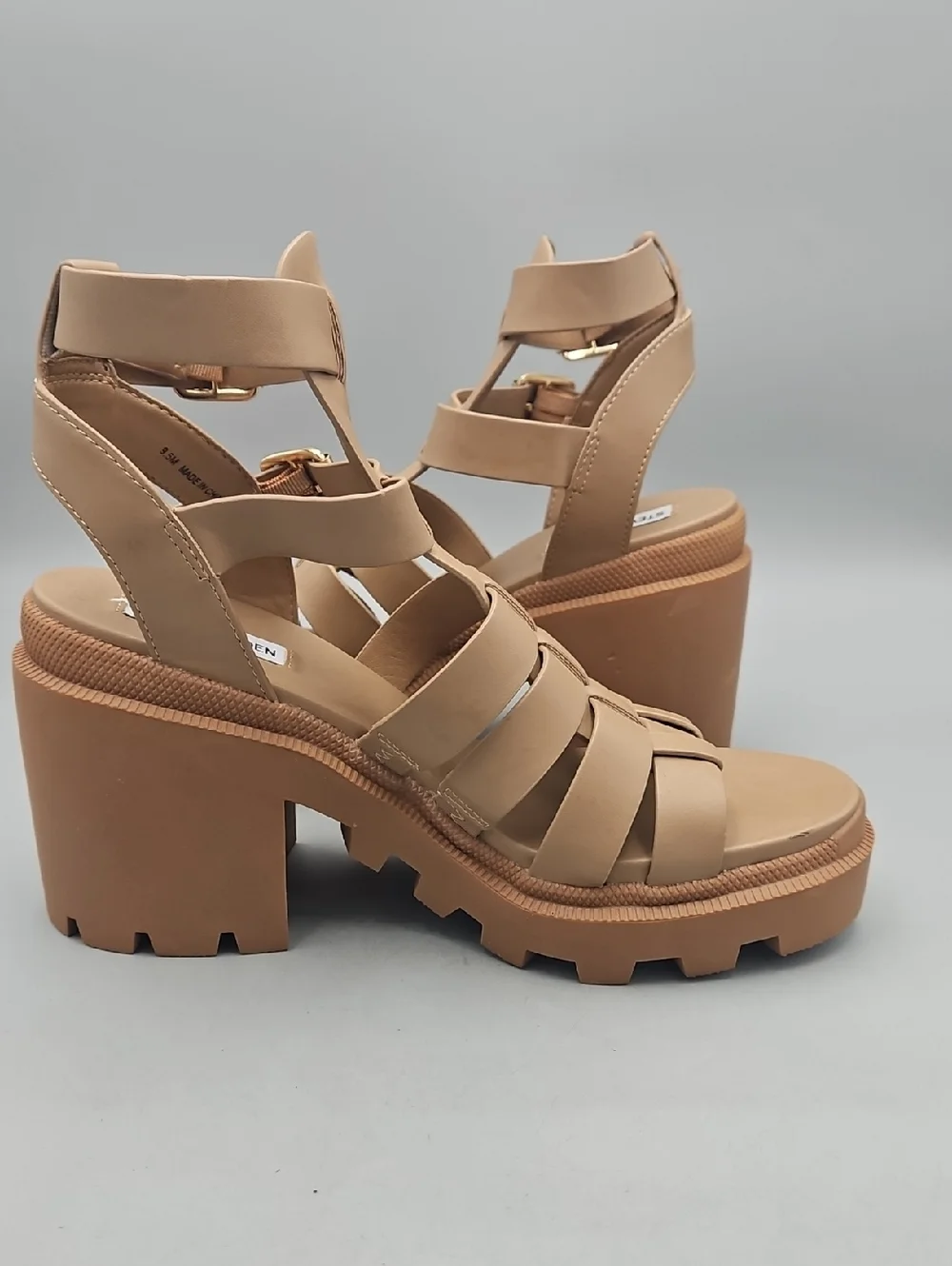 Steve Madden Cosmic tan platform sandals Women 9.5 Wedge